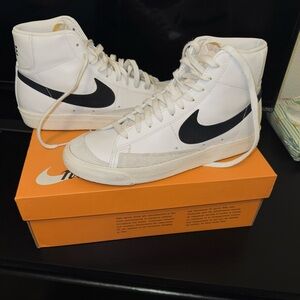 Nike blazers